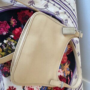 Coach Hippie Slim Flap - 9142